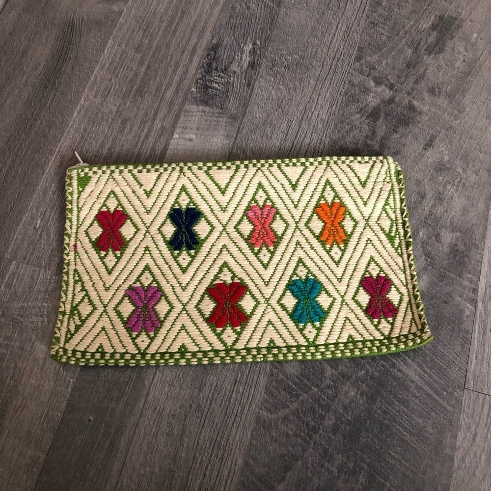 Handwoven Coin Bag: Diamond Flower